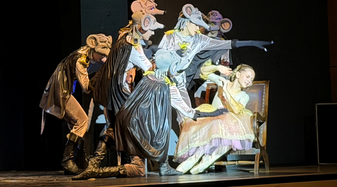 Foto einer Aufführung des Kinderballetts | © Munich Young Ballett