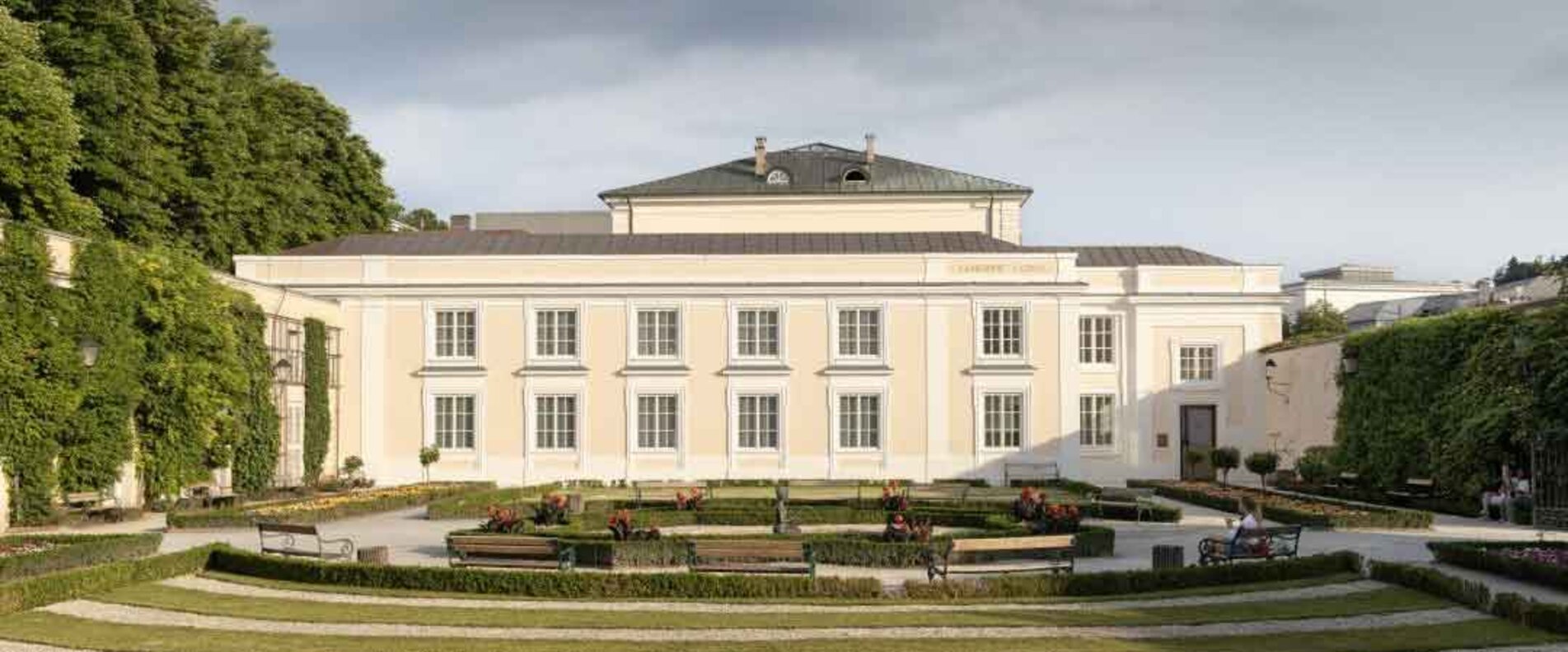 Die Orangerie im Mirabellgarten | © Gregor Graf