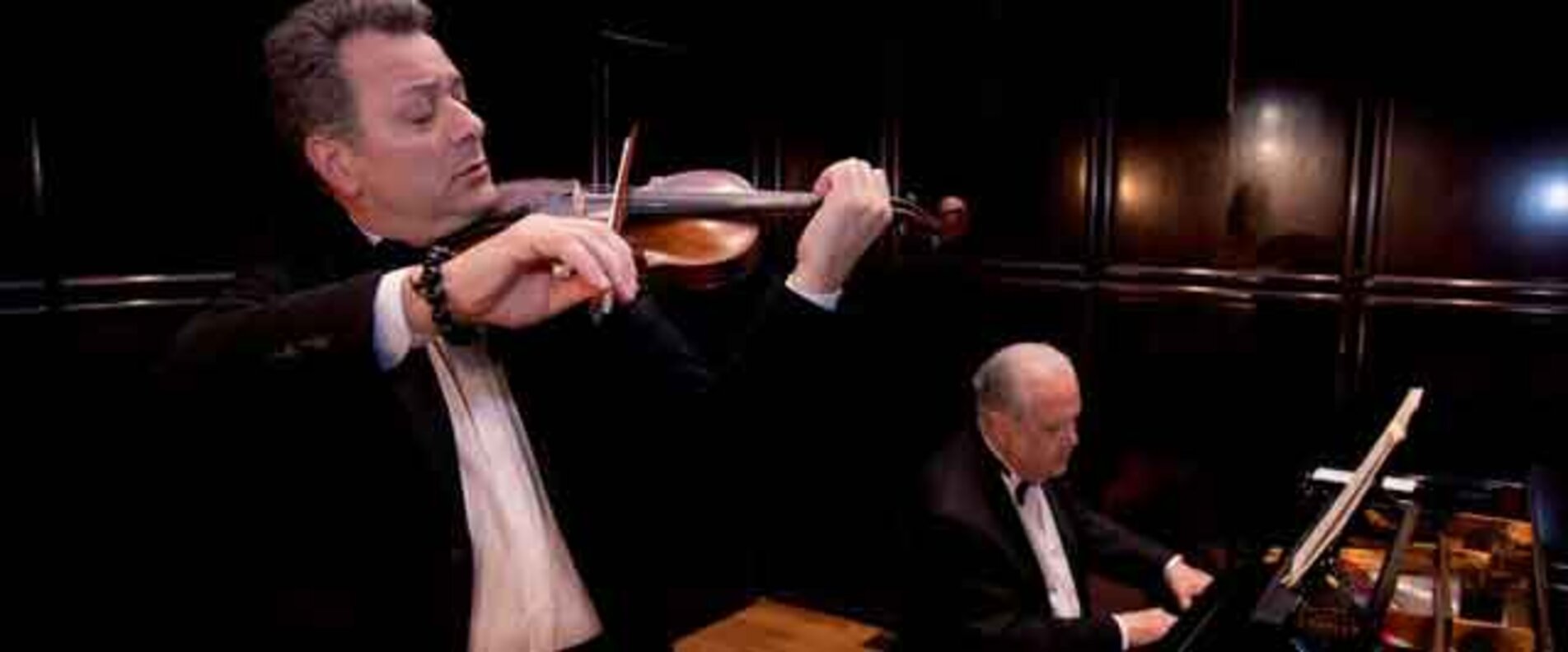 Ein Violinist und ein Pianist | © Marina Meister