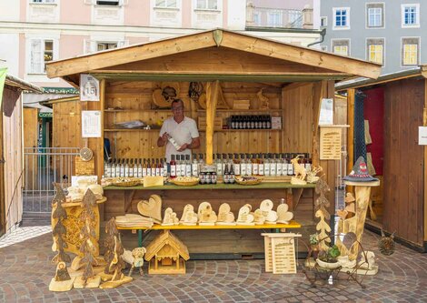 Schnapsbrennerei Franzlahof Stand am Salzburger Rupertikirtag | © Christoph Haid
