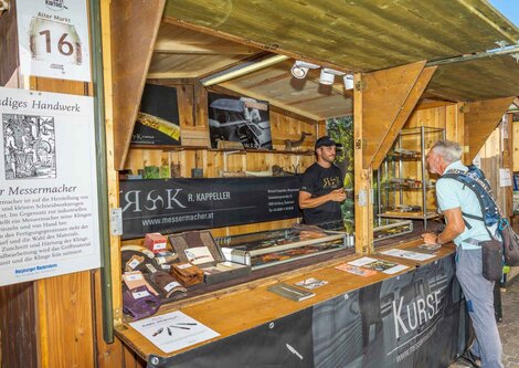 Messermacher Kappeller Stand am Salzburger Rupertikirtag | © Christoph Haid