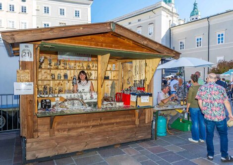 Zinngießerei Leikam Stand am Salzburger Rupertikirtag | © Christoph Haid