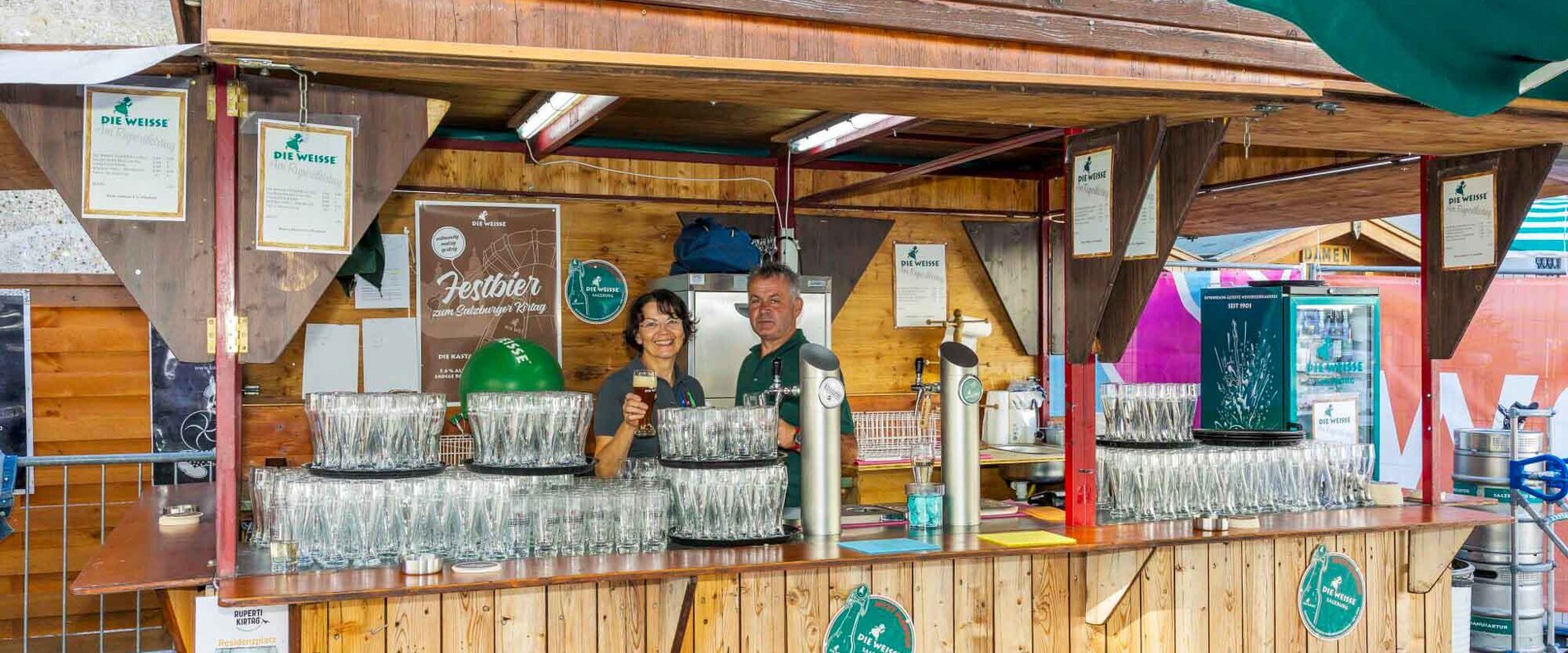 Die Weisse Stand am Salzburger Rupertikirtag | © Christoph Haid