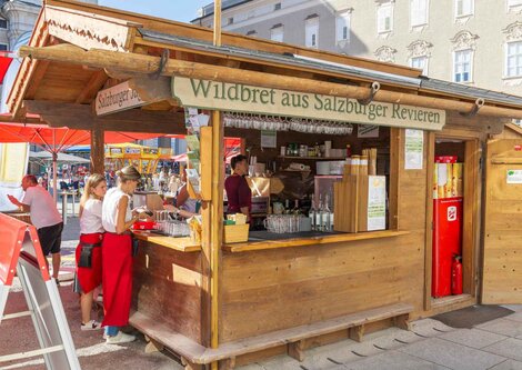 Salzburger Jägerschaft Stand am Salzburger Rupertikirtag | © Christoph Haid