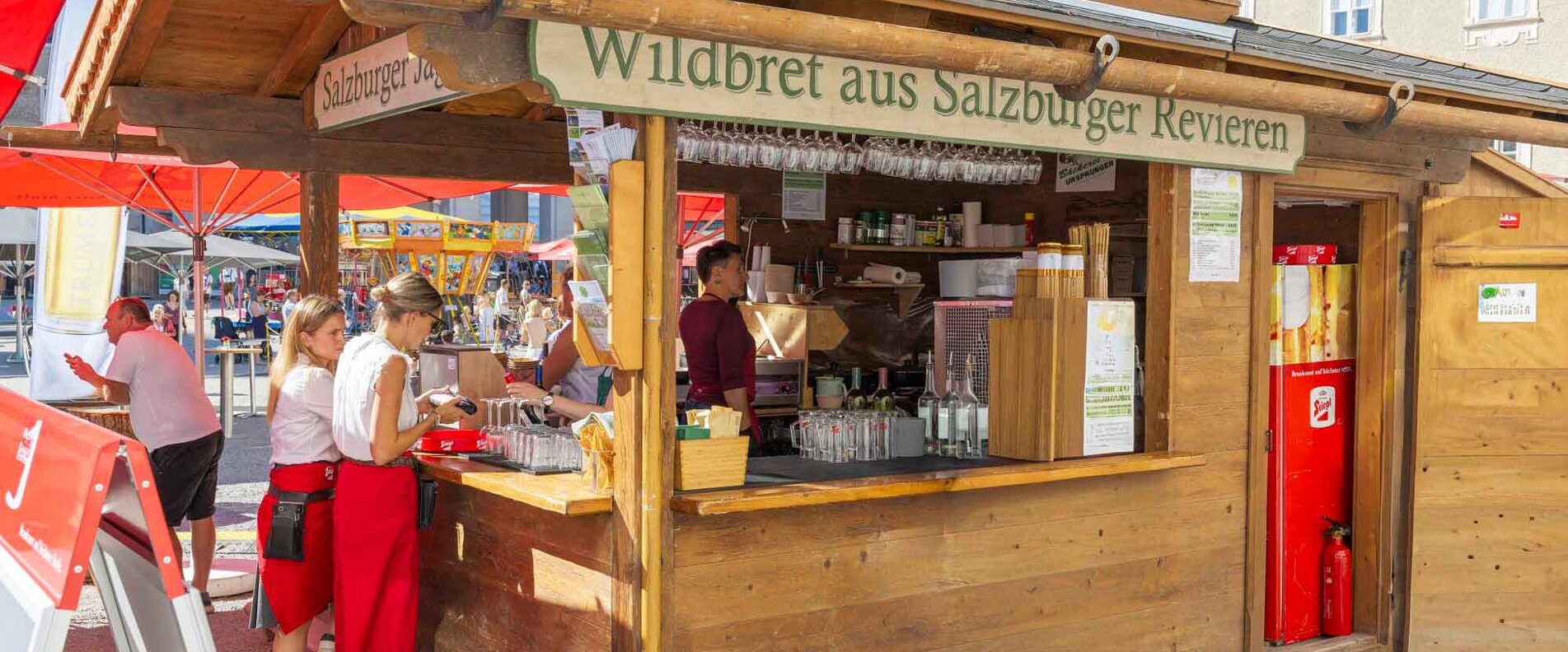 Salzburger Jägerschaft Stand am Salzburger Rupertikirtag | © Christoph Haid