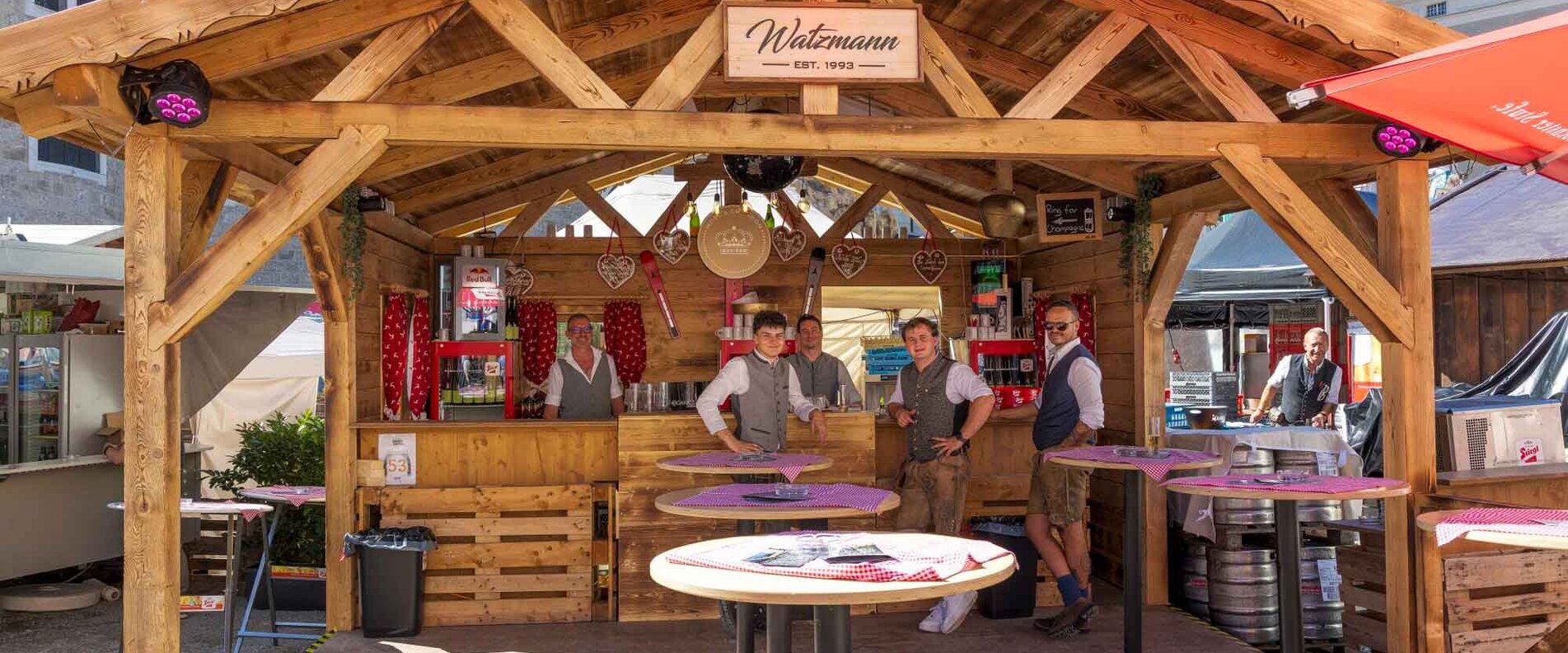 Watzmann Cultbar Stand am Salzburger Rupertikirtag | © Christoph Haid