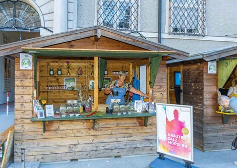 Offener Himmel Stand am Salzburger Rupertikirtag | © Christoph Haid