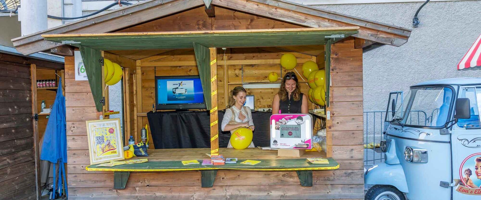 Antenne Salzburg Stand am Salzburger Rupertikirtag | © Christoph Haid