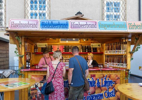 Martins Edelbrände Stand am Salzburger Rupertikirtag | © Christoph Haid