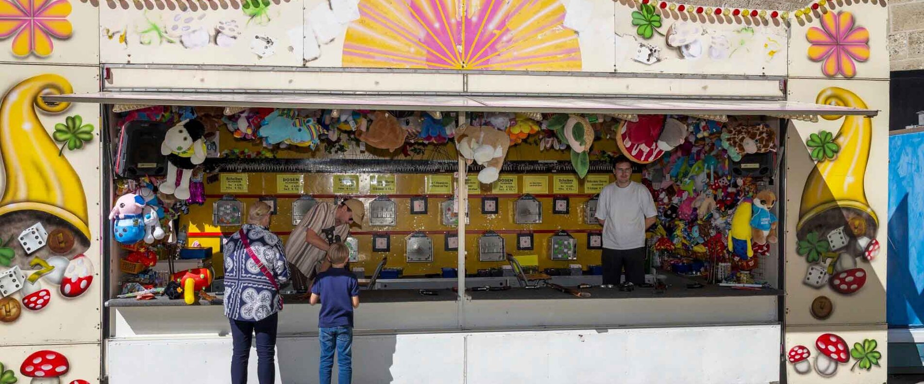 Schießbude Stand am Salzburger Rupertikirtag | © Christoph Haid