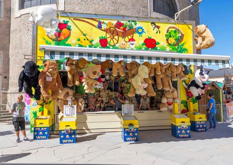 Kugelstechen Stand am Salzburger Rupertikirtag | © Christoph Haid